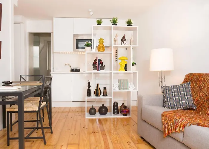 Beautiful Studio In Historic Alfama